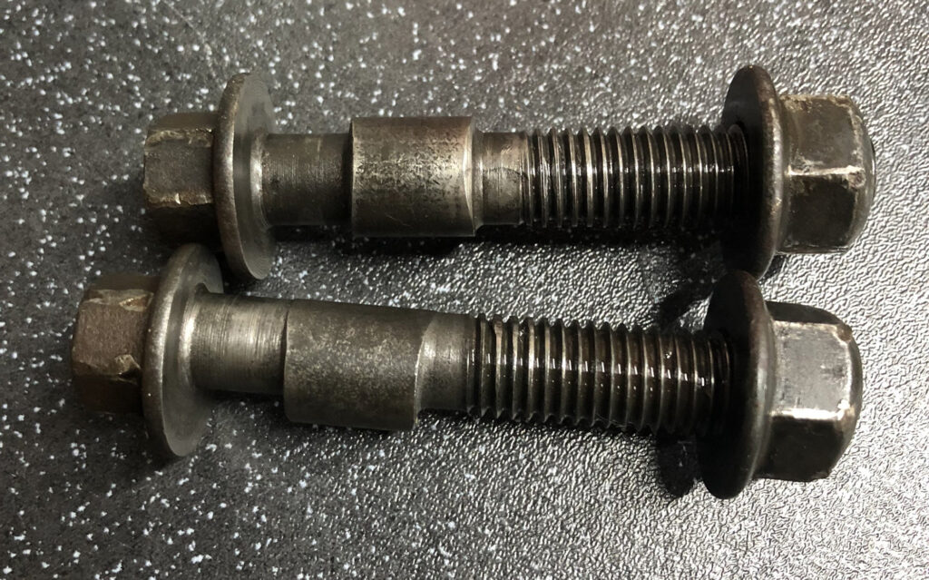 Camber bolts