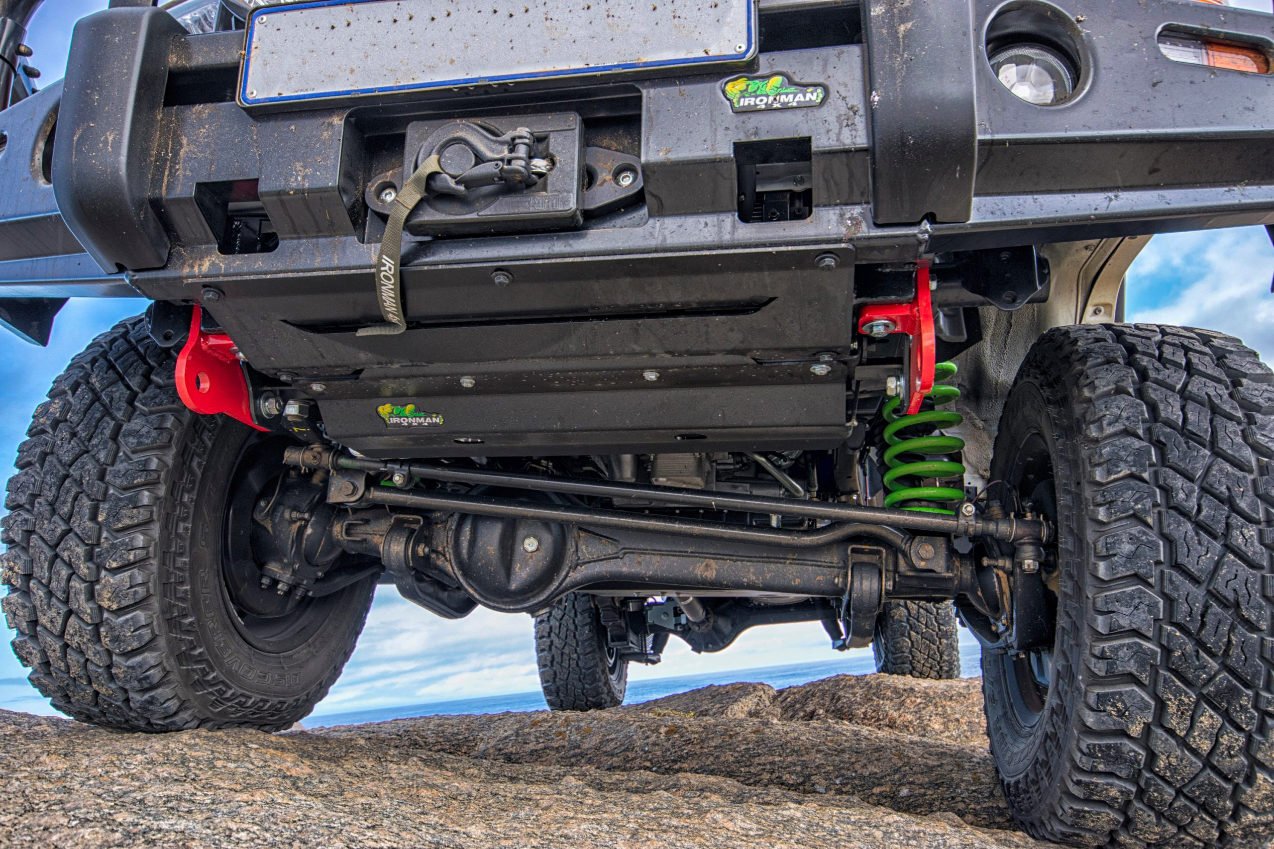 Solid Axle vs Independent Suspension: Same Page, Different Books ...