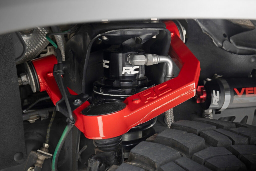 Aftermarket UCA installed on a Tacoma